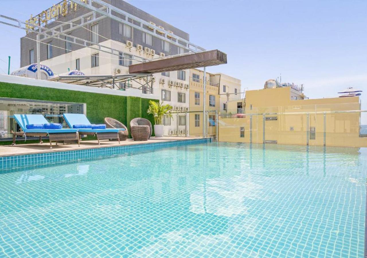 Yuni Hotel And Apartment Da Nang Exterior foto
